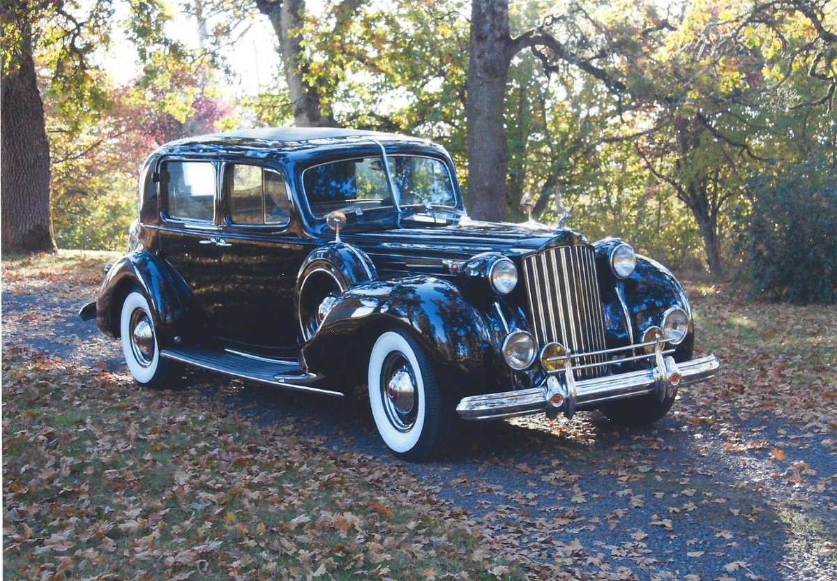 Packard 12 sedan